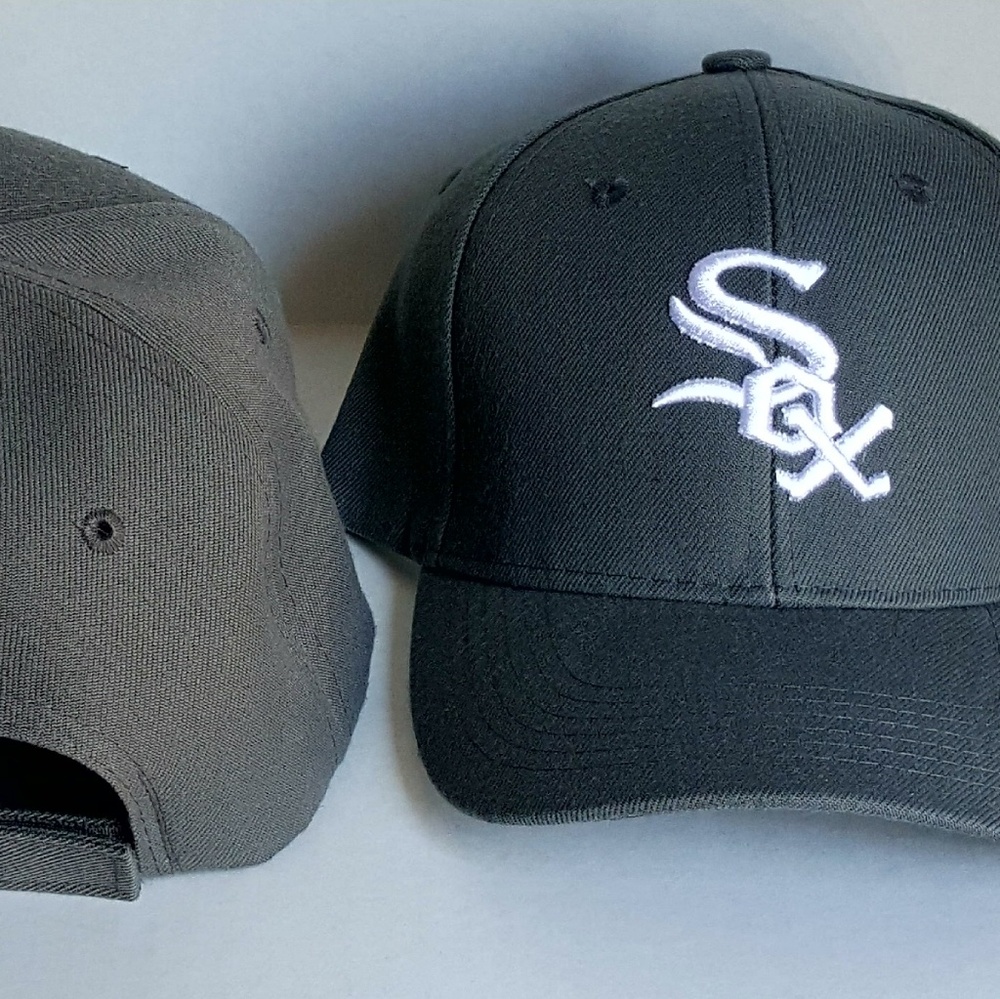 CHICAGO WHITE SOX HATS